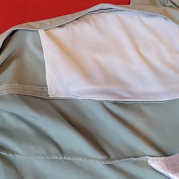 Women's Nike zip up top - Picture 10 of 13